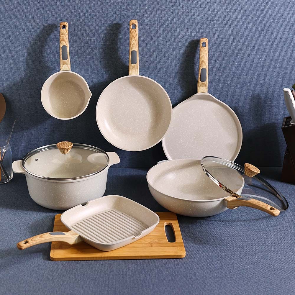 SS22 Elite 8 PC Cookware Set Ivory